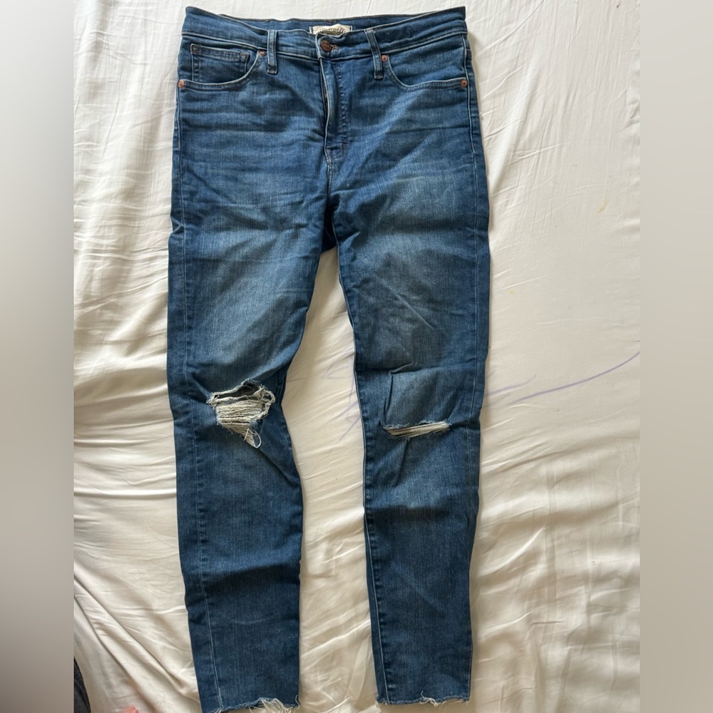 Distressed Blue Jeans brand new